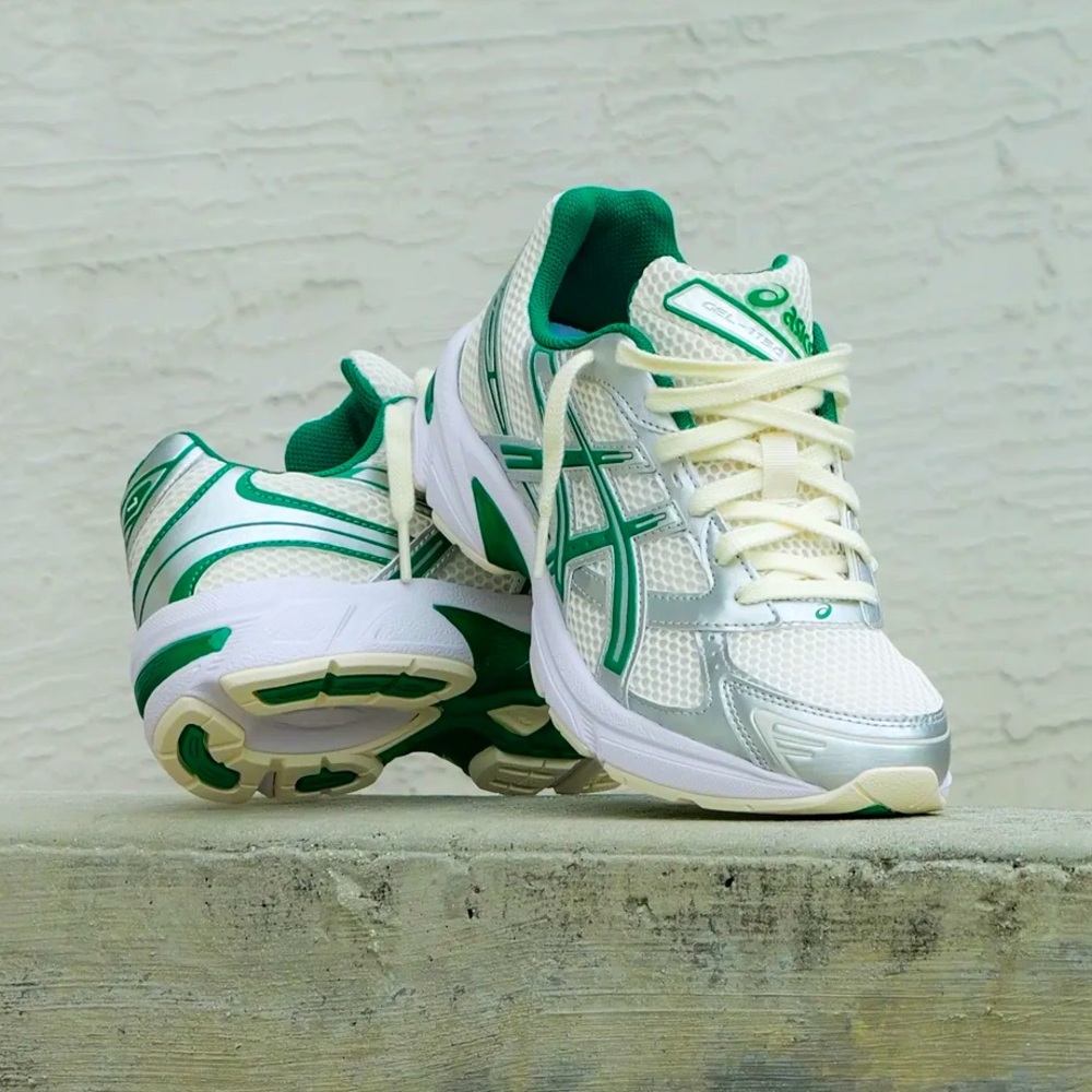 🧴🥬 Asics Gel-1130 Cream Kale🧴🥬 - Picture 1 of 4